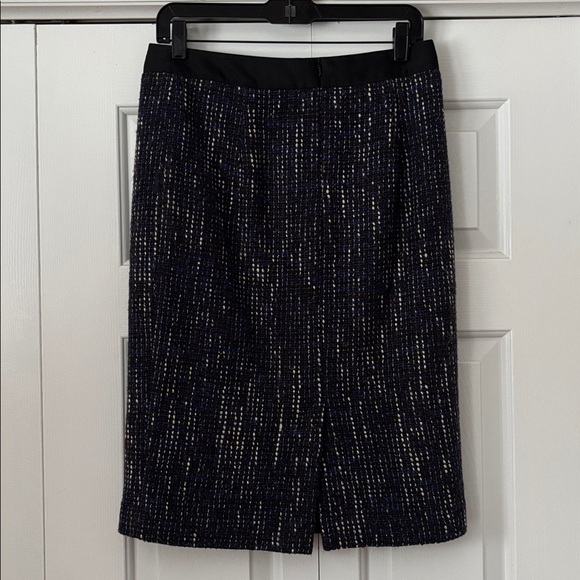 Boden Wool Tweed Notra Dame Pencil Skirt Sz 8 Long - Picture 2 of 8